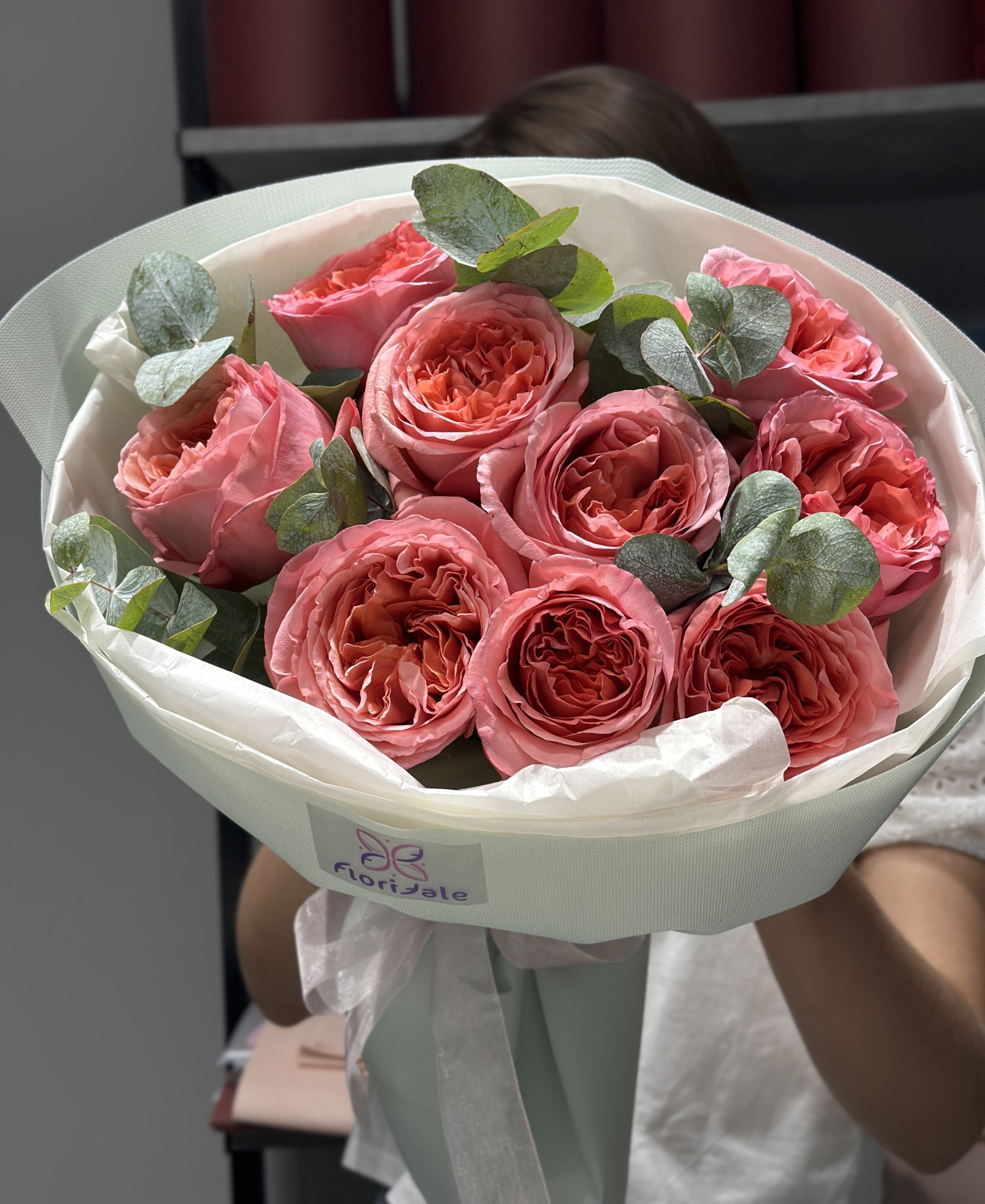 Mono_rozy_pion7-1 Mono_rozy_pion7-1