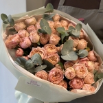 bouquet-of-spray-roses-juliet:-leaves-a-mark-on-the-heart