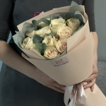 bouquet-of-roses-merci:-flowers-express-more-than-words