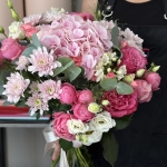 classic-bouquet-melody:-sounds-in-unison-with-heart