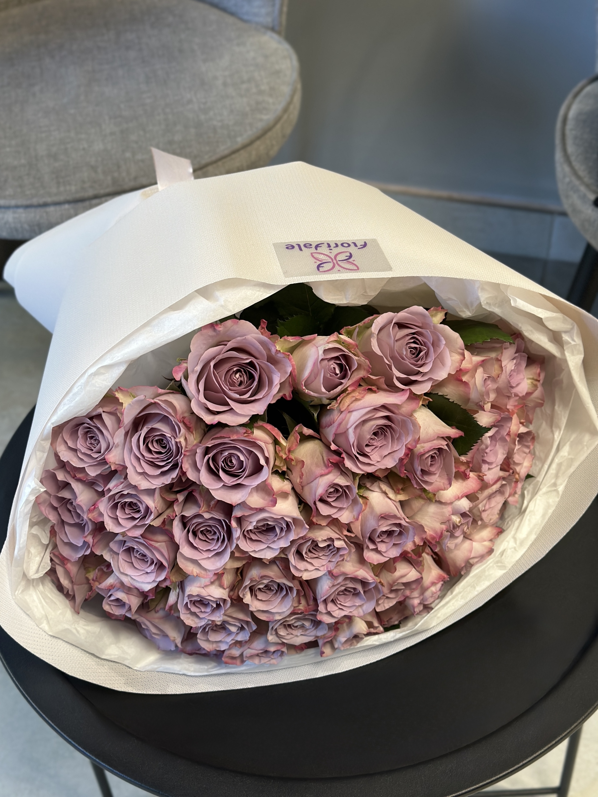 Mono_rozy56-1 Mono_rozy56-1