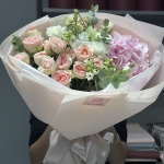 classic-bouquet-ettlis:-a-harmony-of-mystery-and-style