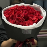 bouquet-of-roses-mafia:-italian-passion